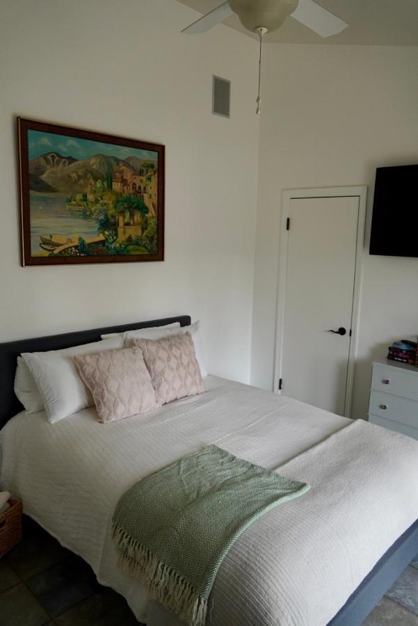 Cozy Family Hideaway, Sleeps 8, 4 Tv'S Yard, Shops Villa Simi Valley Eksteriør bilde